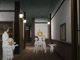 A brief comment on The Promised Neverland: only two steps away from the Nobel prize? The version that doesn't run away is more cruel